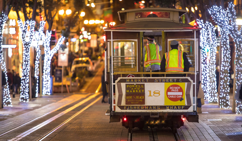 Experience the Magic of San Francisco After Dark﻿